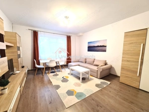 Apartament cu 2 camere, zona UMF