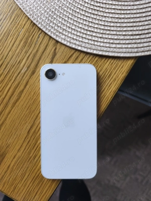 Vând iPhone 16 e codat cont  - imagine 2