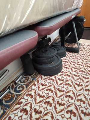 Banca forță și întreținere 