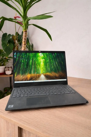 Laptop Lenovo V15-IIL, Generatia 10