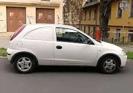 dezmembrez Opel corsa 1.7