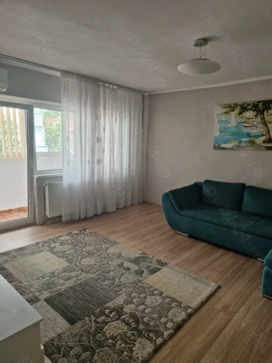 Inchiriere apartament 2 camere zona Decebal