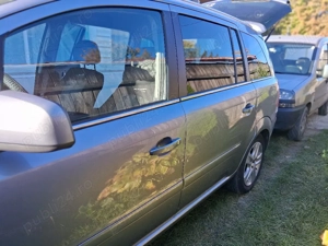 vind opal zafira 7locuri din2010 adusa din italia benzina GPL culoare gri butelia omologate pina2030 - imagine 4