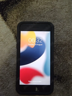 Vand Iphone 7, 32 gb, 99% sanatate baterie - imagine 3