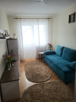 Apartament 3 camere, central Rădăuți - etaj 3 - imagine 2