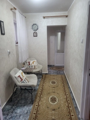 Apartament 3 camere, central Rădăuți - etaj 3 - imagine 5