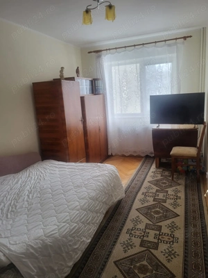 Apartament 3 camere, central Rădăuți - etaj 3 - imagine 3