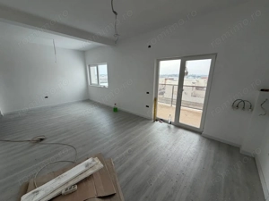 Finisaje la alegere. Spatios. 2 bai. 2 locuri de parcare - imagine 4