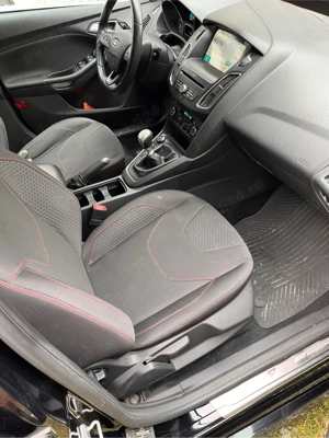 Ford Focus 2017 ST-Line 1.5 TDCi 120CP - imagine 9