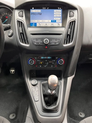 Ford Focus 2017 ST-Line 1.5 TDCi 120CP - imagine 7