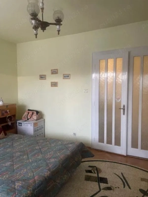 Vand vila deosebita , situata central - imagine 6