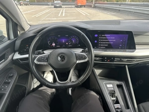 Vand Golf 8, 2022, 2.0 diesel 116 cai, automatic 7+1, km 157.000 - imagine 9