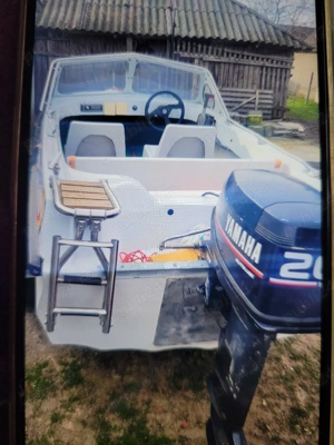 Vînd barcă Delfin 3,80m cu motor Yamaha - imagine 3