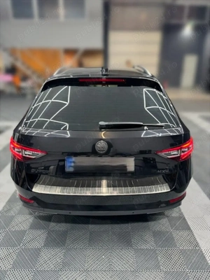 Skoda Superb 2.0 TDI Laurin & Klement 4x4 - imagine 3