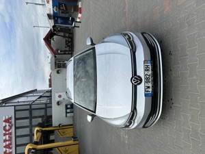 Vand Golf 8, 2023, 2.0 diesel, 116 cai, automat 7+1, km 199.000 - imagine 4