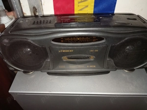 Radiocasetofon  Trident
