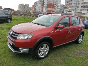 Dacia Sandero an 2014 benzină  - imagine 2
