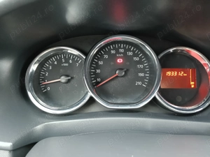 Dacia Sandero an 2014 benzină  - imagine 9