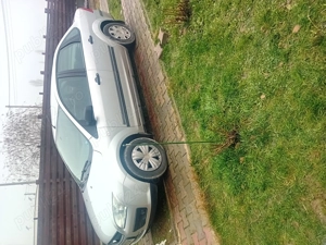 Vand autoturism Ford Focus - imagine 2