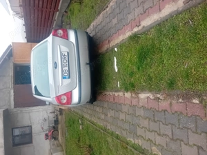 Vand autoturism Ford Focus - imagine 3