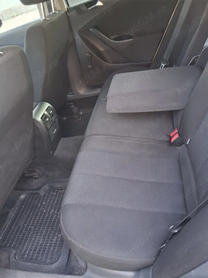Vând Volksvagen Passat b6 break an fabricație 2010 2000 diesel  6 trepte  - imagine 9
