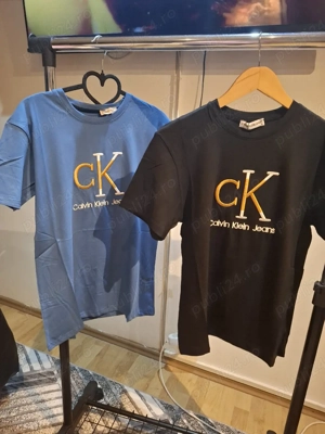 treninguri si tricou