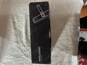 yala inteligenta cu card, cod si amprenta digitala, noua nefolosita. - imagine 2