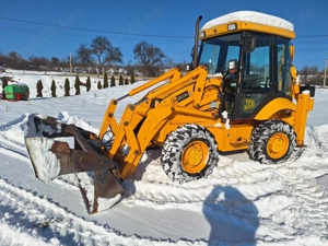 Buldoexcavator JCB 2CX - imagine 2