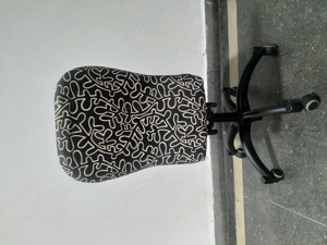 Vând 3 scaune rotative