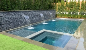 Piscine din beton torcretat sau cofraje izolate 