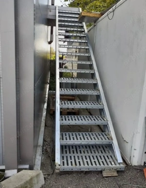 scări zincate metalice și trepte  - imagine 2