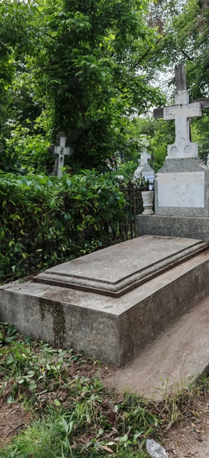 Loc de veci cimitirul Belu - imagine 2