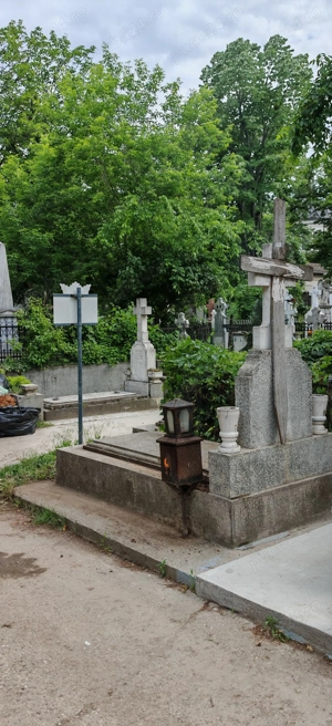Loc de veci cimitirul Belu - imagine 3
