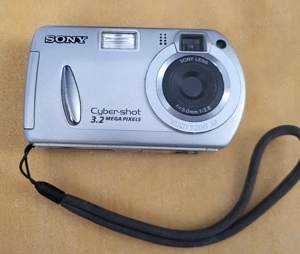 Aparat foto Sony DSC-P32