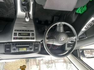 Toyota corola  1,4 d4d 90 cp