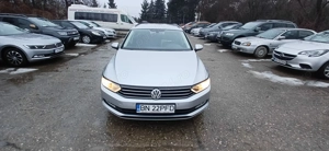 Vând Volkswagen Passat B8