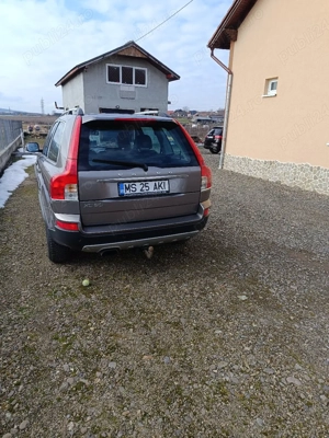Volvo XC90 2.4 diesel 4x4 - imagine 10