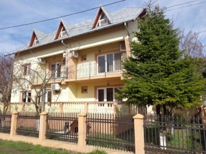 Pensiunea de vanzare Costinesti str.Meduzei , 14 camere 
