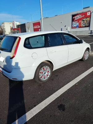 Vând Ford focus 2010  - imagine 4