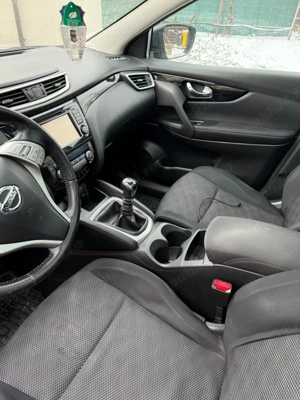 Nissan Qashqai 1.6L dCi Start Stop 4X4-i N-Connecta - imagine 2