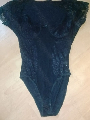 Body negru dantelat