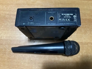 sistem microfon wireless AKG SR 40 mini pro
