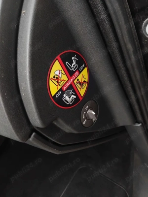 Vând Renault Megane 2005 - imagine 5