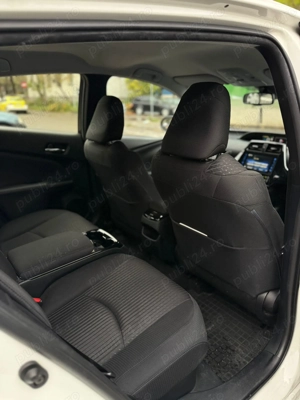 Vând Toyota Prius Prime PHV - imagine 8