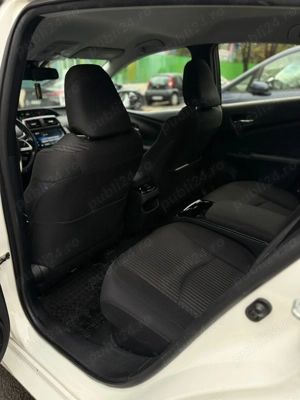 Vând Toyota Prius Prime PHV - imagine 7
