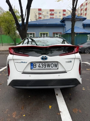 Vând Toyota Prius Prime PHV - imagine 2
