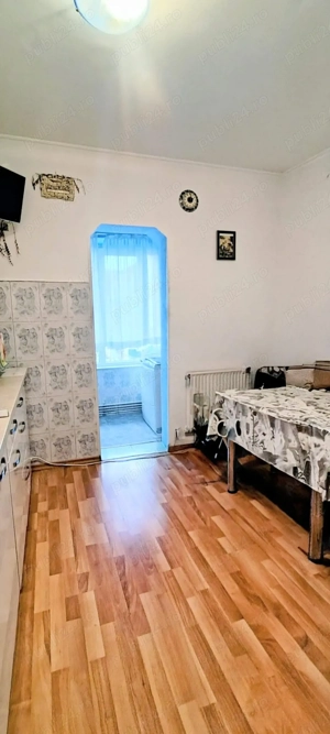 Apartament decomandat  - imagine 2