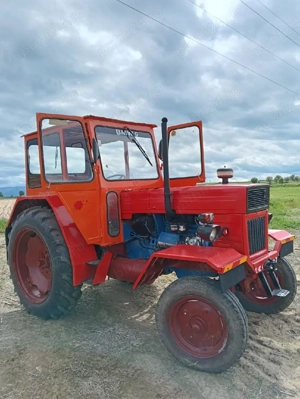 Tractor utb650