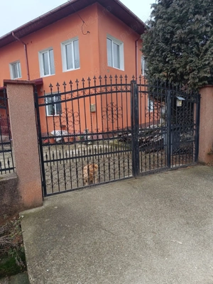 Vand casa in jud Valcea, comuna Vladesti, sat Priporu