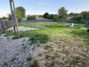 Teren intravilan și hala